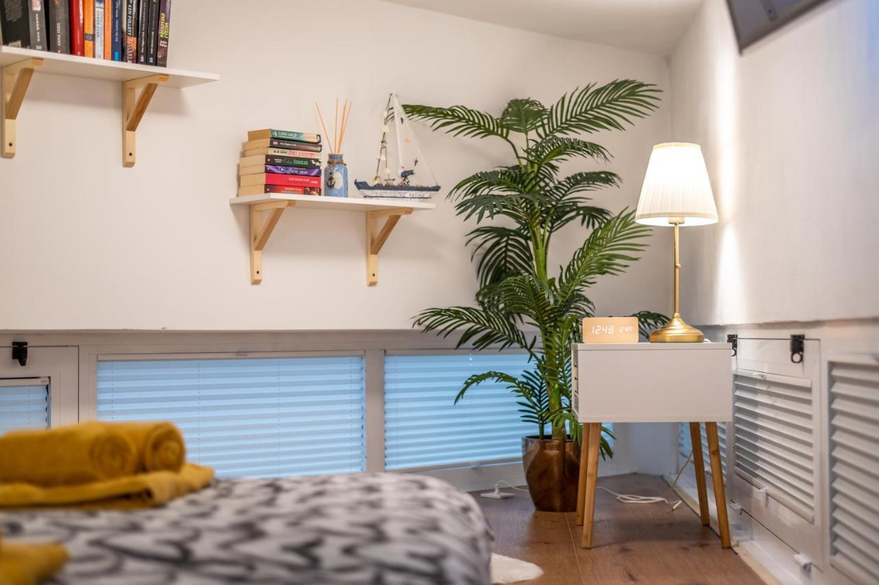 Studio Apartment LION Portorose Esterno foto