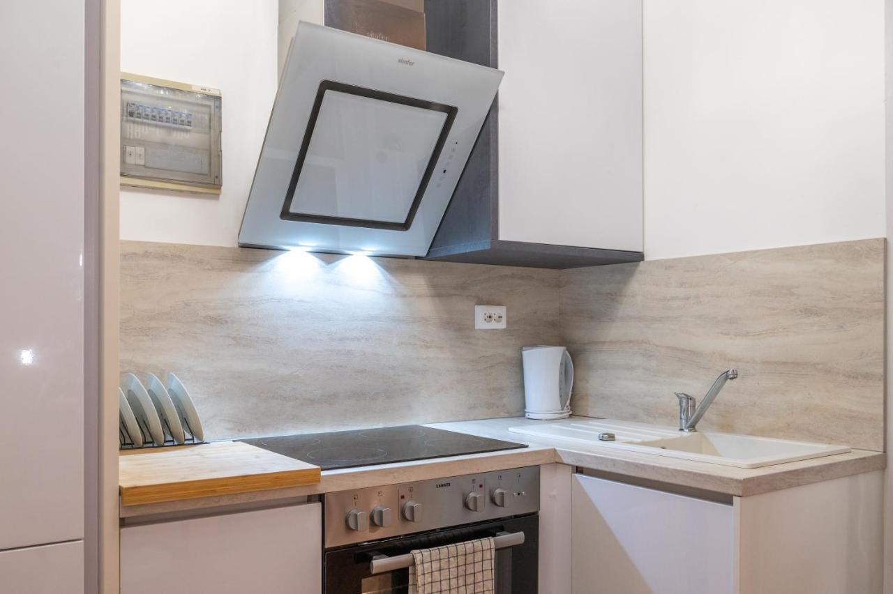 Studio Apartment LION Portorose Esterno foto