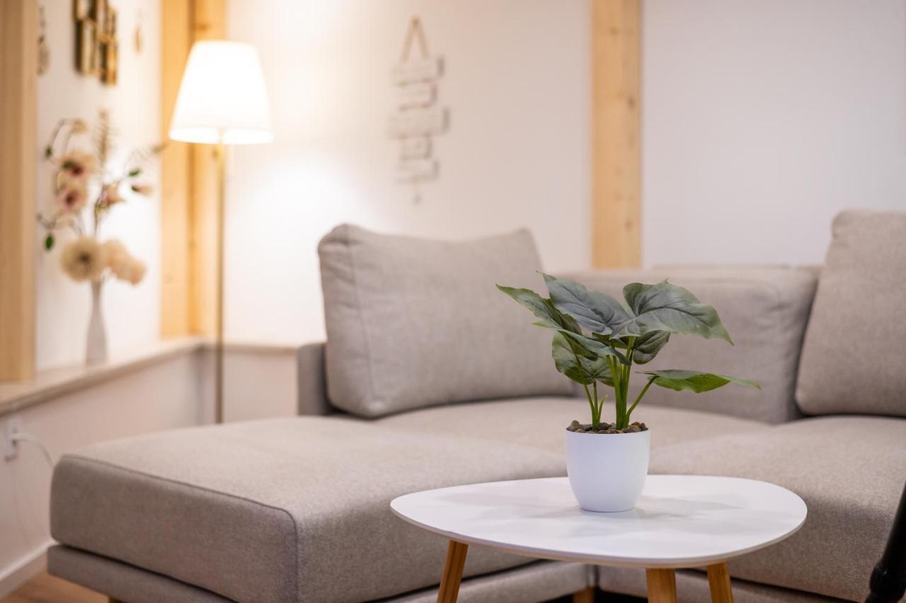 Studio Apartment LION Portorose Esterno foto